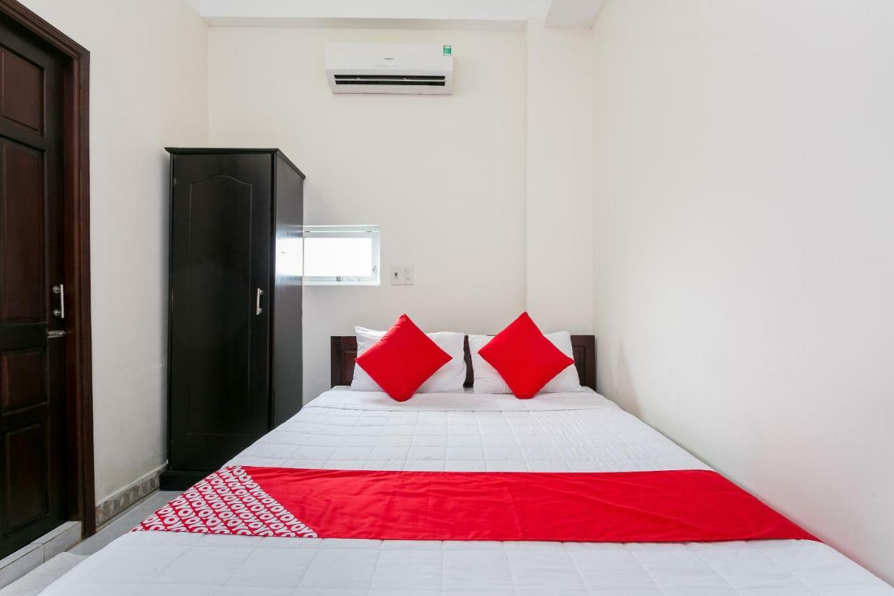 Oyo 117 Gina Hotel Дананг Экстерьер фото