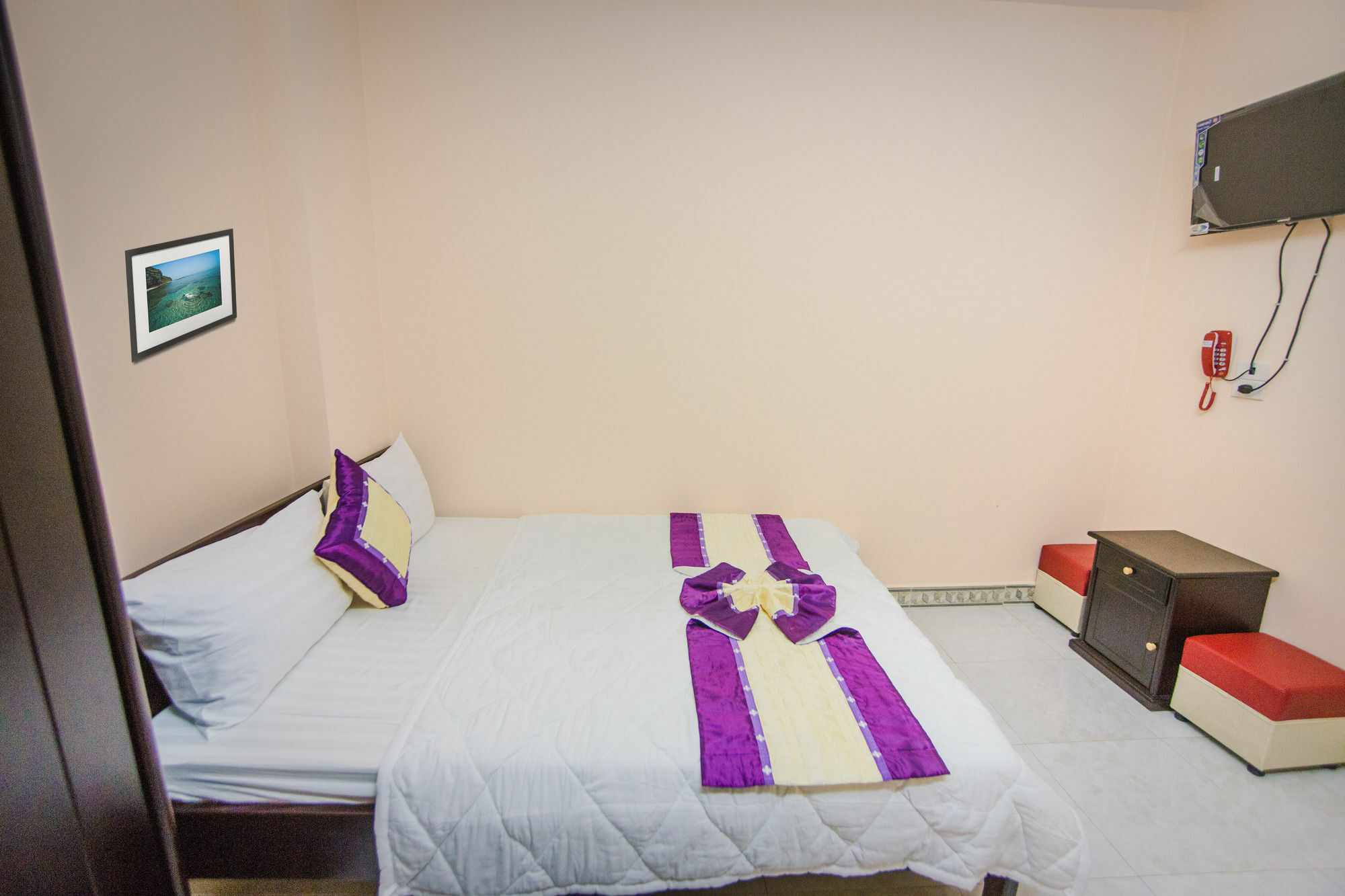 Oyo 117 Gina Hotel Дананг Экстерьер фото